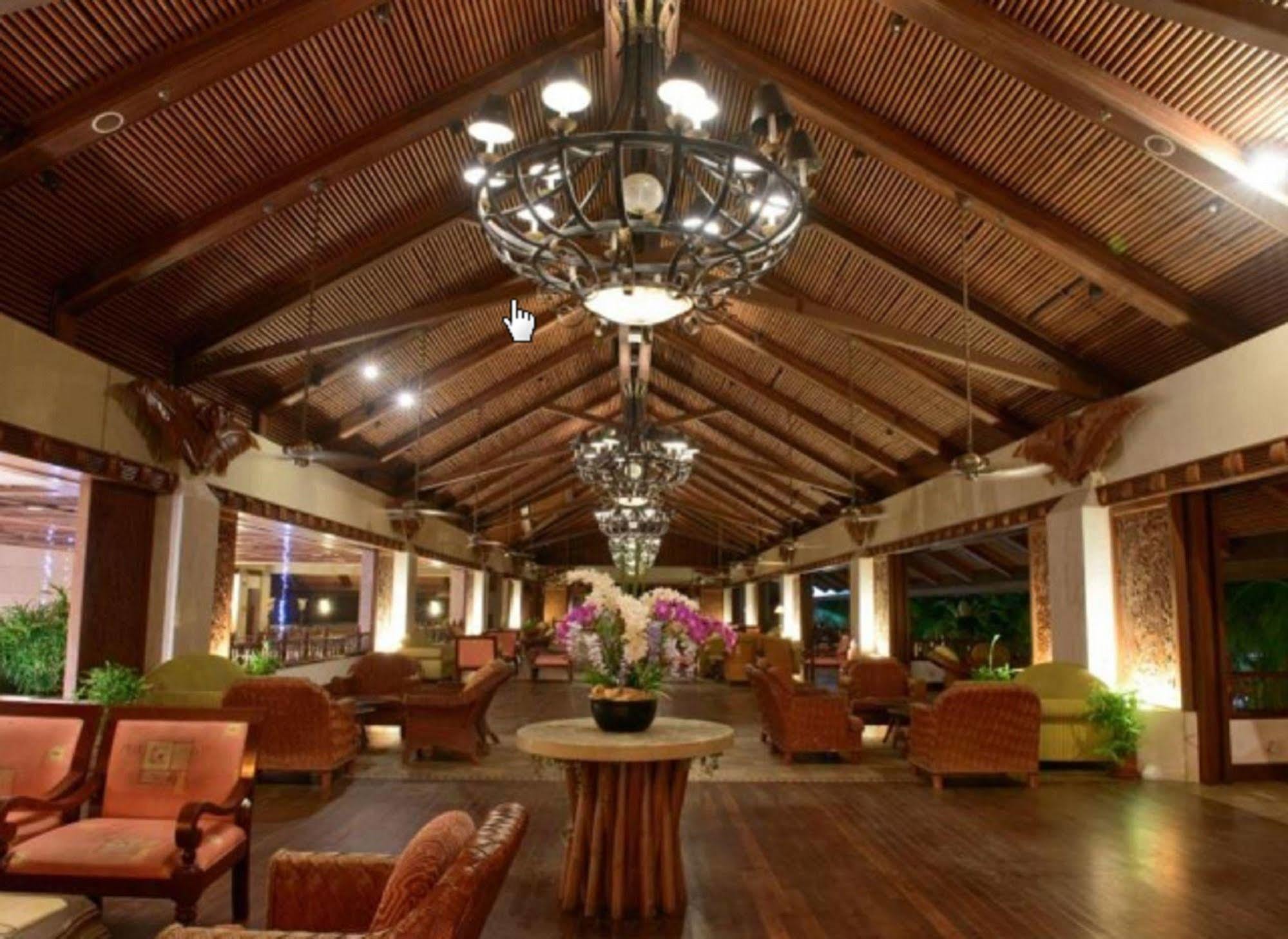Villa At Nexus Resort & Spa Karambunai Kampong Bikasan Exterior photo